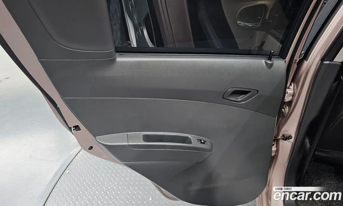 Chevrolet Spark 2012 1.0 автомат (гидро), фото 14 Chevrolet Spark 2012 1.0 автомат (гидро), фото 14