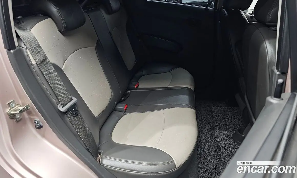 Chevrolet Spark 2012 1.0 автомат (гидро), фото 17 Chevrolet Spark 2012 1.0 автомат (гидро), фото 17