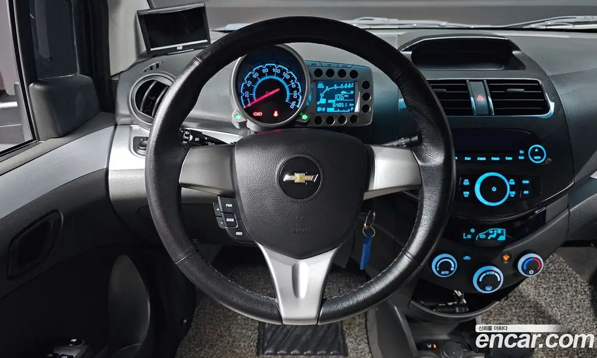 Chevrolet Spark 2012 1.0 автомат (гидро), фото 18 Chevrolet Spark 2012 1.0 автомат (гидро), фото 18