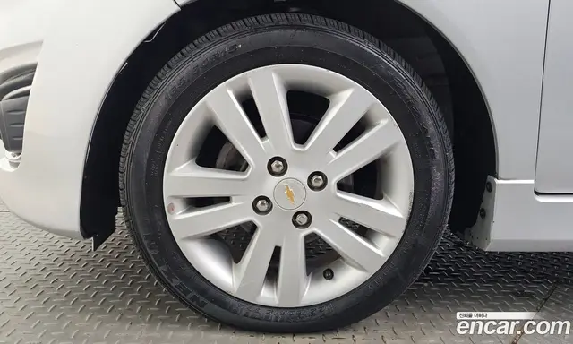 Chevrolet Spark 2013 1.0 автомат (гидро), миниатюра 5 Chevrolet Spark 2013 1.0 автомат (гидро), миниатюра 5