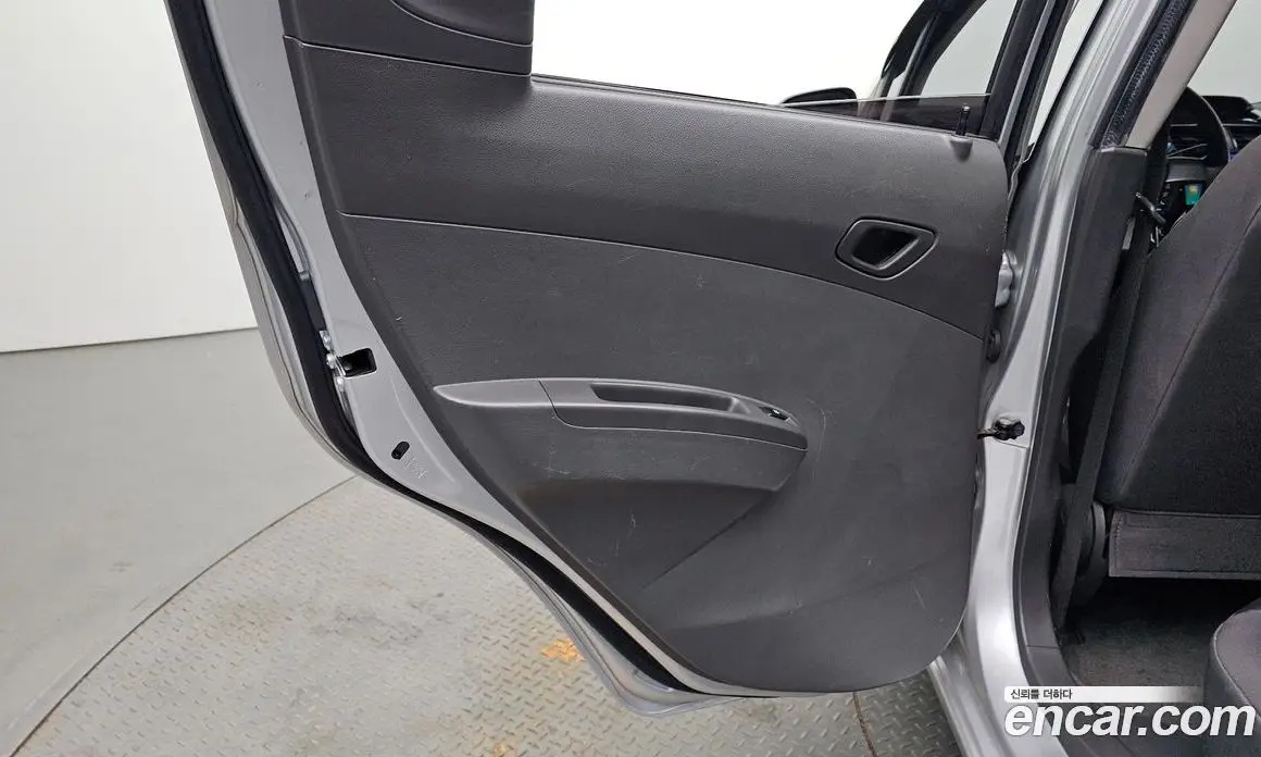 Chevrolet Spark 2013 1.0 автомат (гидро), фото 15