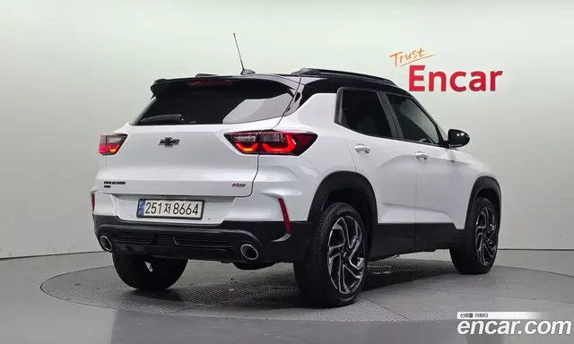 Chevrolet TrailBlazer 2023 1.3 автомат (гидро), миниатюра 2 Chevrolet TrailBlazer 2023 1.3 автомат (гидро), миниатюра 2