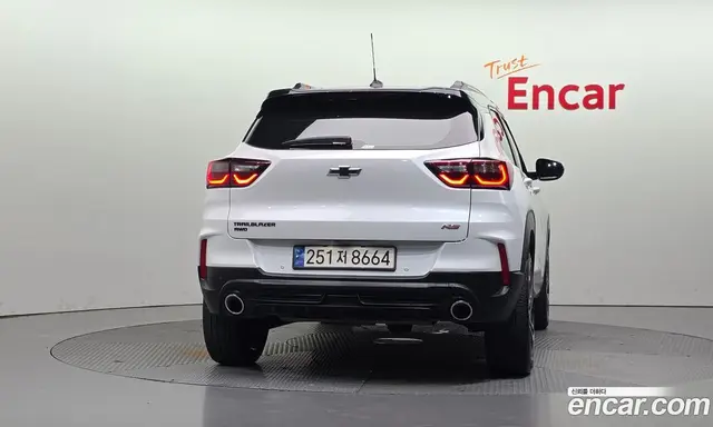 Chevrolet TrailBlazer 2023 1.3 автомат (гидро), миниатюра 4 Chevrolet TrailBlazer 2023 1.3 автомат (гидро), миниатюра 4