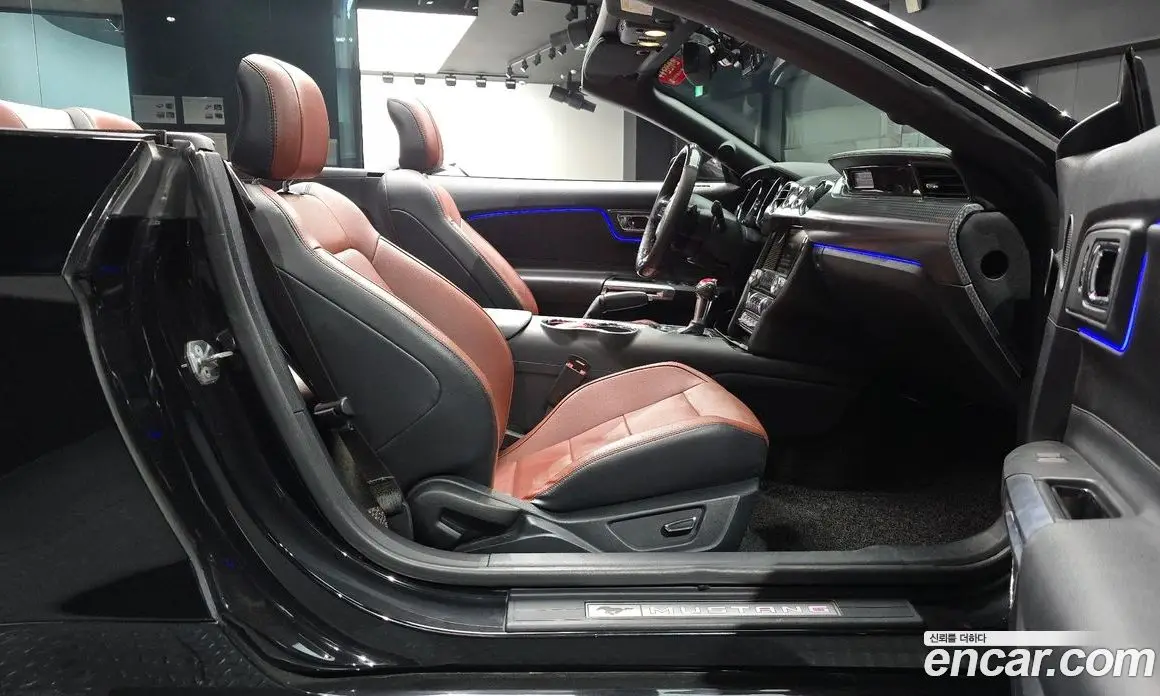 Ford Mustang 2016 2.3 автомат (гидро), фото 15 Ford Mustang 2016 2.3 автомат (гидро), фото 15