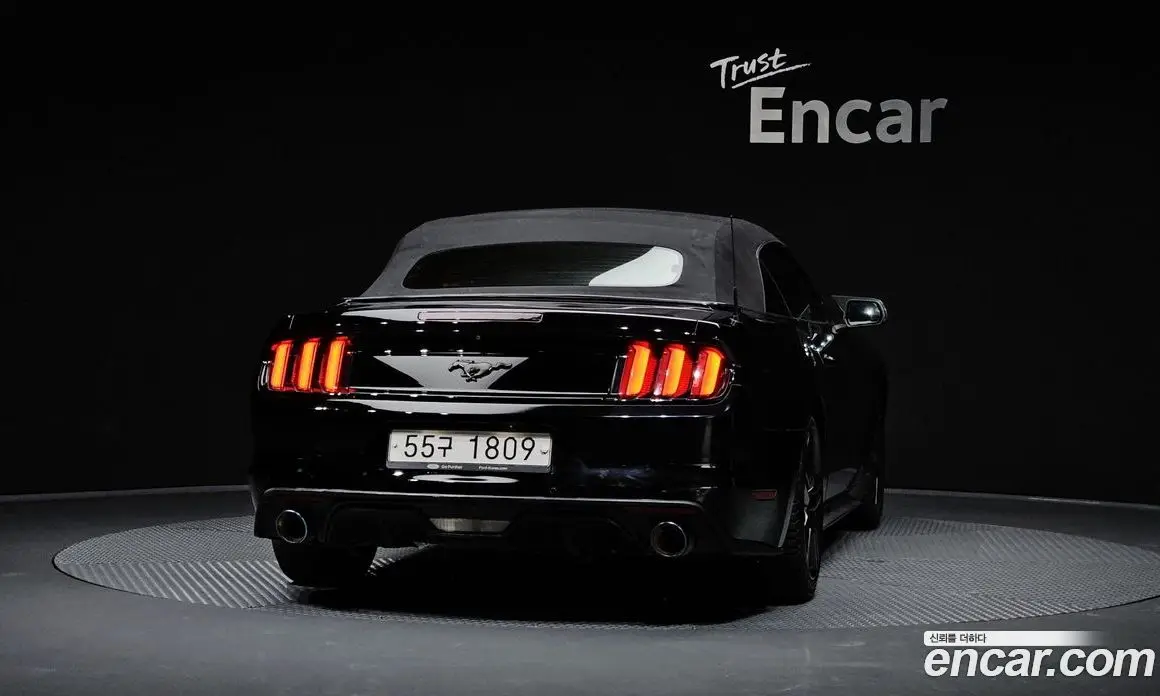 Ford Mustang 2016 2.3 автомат (гидро), фото 3 Ford Mustang 2016 2.3 автомат (гидро), фото 3