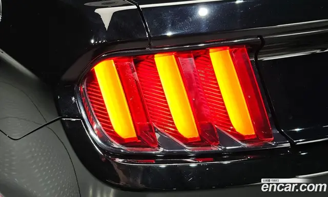 Ford Mustang 2016 2.3 автомат (гидро), миниатюра 8 Ford Mustang 2016 2.3 автомат (гидро), миниатюра 8