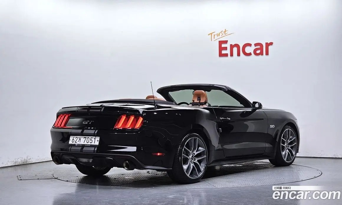 Ford Mustang 2017 5.0 автомат (гидро), фото 1 Ford Mustang 2017 5.0 автомат (гидро), фото 1