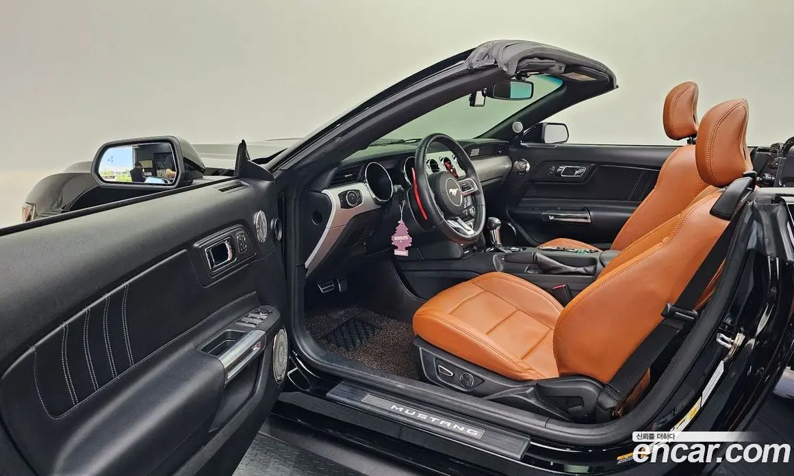 Ford Mustang 2017 5.0 автомат (гидро), фото 12 Ford Mustang 2017 5.0 автомат (гидро), фото 12