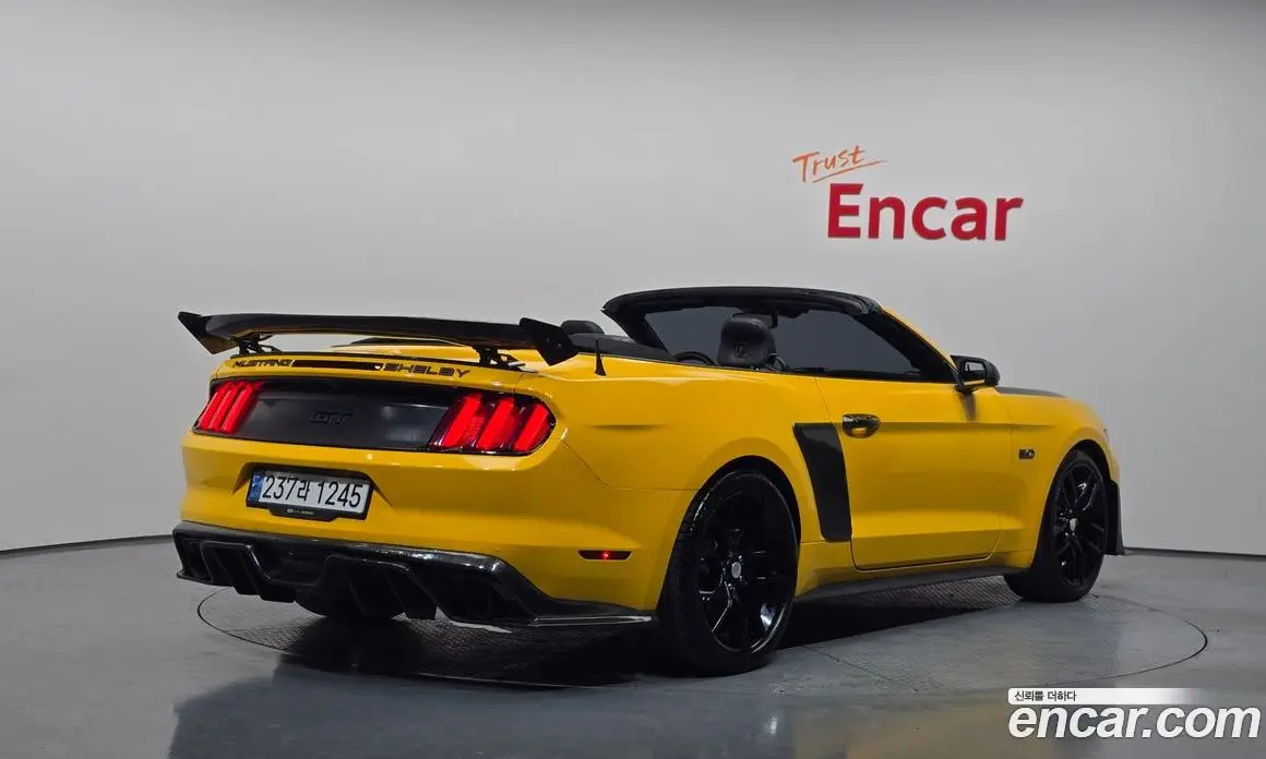 Ford Mustang 2017 5.0 автомат (гидро), фото 1 Ford Mustang 2017 5.0 автомат (гидро), фото 1