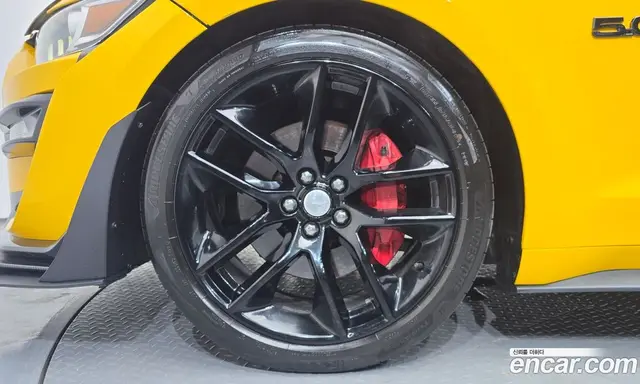 Ford Mustang 2017 5.0 автомат (гидро), миниатюра 4 Ford Mustang 2017 5.0 автомат (гидро), миниатюра 4