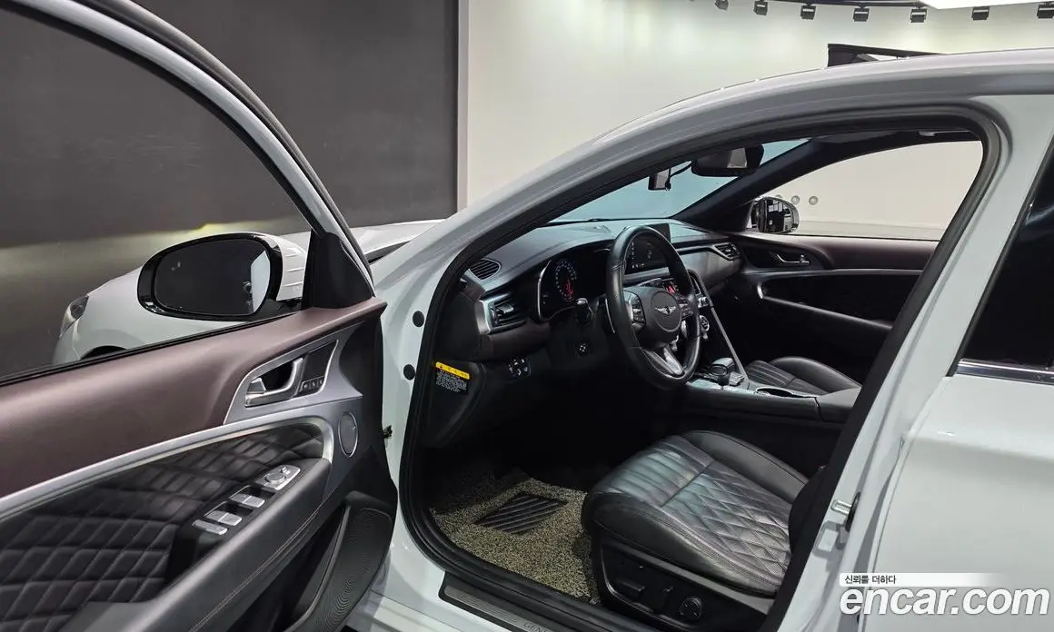 Genesis G70 2018 2.0 автомат (гидро), фото 13
