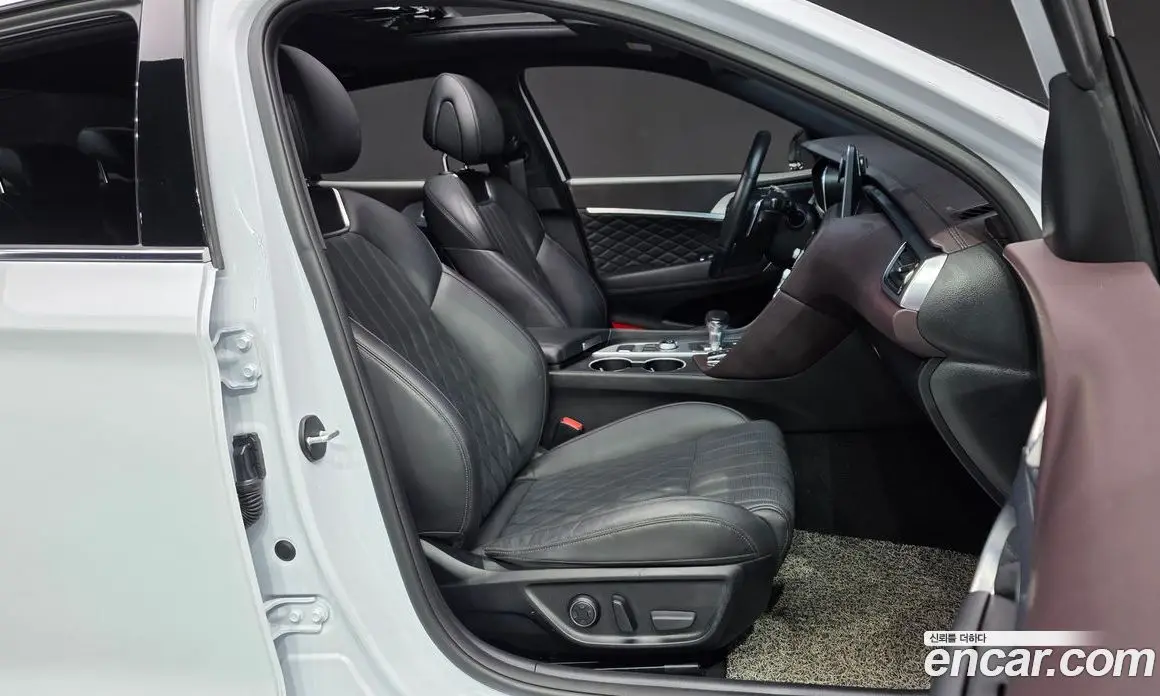 Genesis G70 2018 2.0 автомат (гидро), фото 16