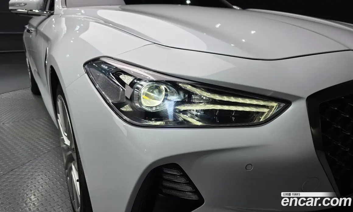 Genesis G70 2018 2.0 автомат (гидро), фото 8