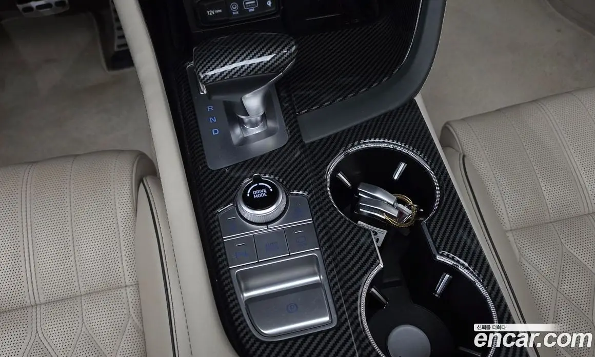 Genesis G70 2019 2.0 автомат (гидро), фото 12 Genesis G70 2019 2.0 автомат (гидро), фото 12