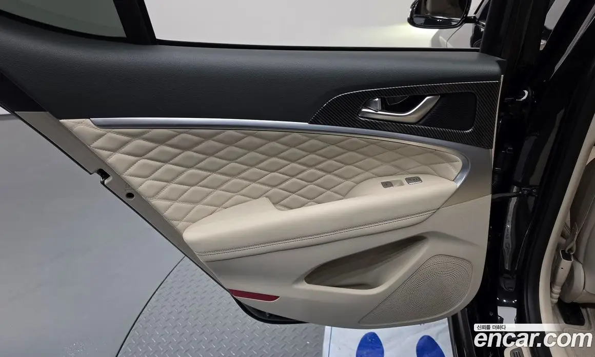 Genesis G70 2019 2.0 автомат (гидро), фото 15 Genesis G70 2019 2.0 автомат (гидро), фото 15