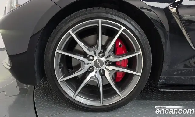 Genesis G70 2019 2.0 автомат (гидро), миниатюра 5 Genesis G70 2019 2.0 автомат (гидро), миниатюра 5