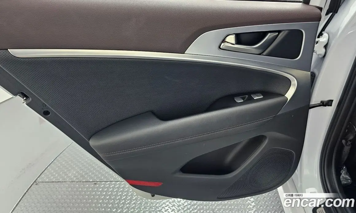 Genesis G70 2019 2.2 автомат (гидро), фото 15