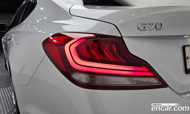 Genesis G70 2019 2.2 автомат (гидро), миниатюра 9