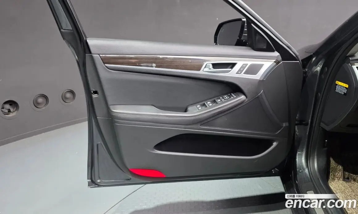 Genesis G80 2019 3.3 автомат (гидро), фото 14 Genesis G80 2019 3.3 автомат (гидро), фото 14