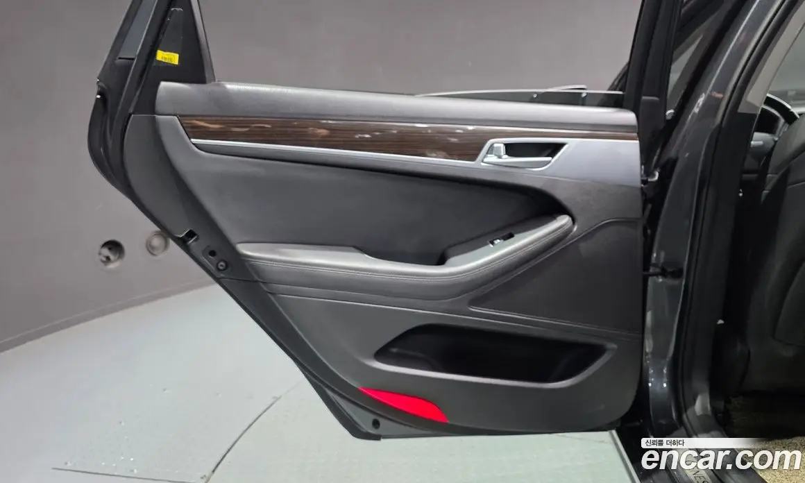 Genesis G80 2019 3.3 автомат (гидро), фото 15 Genesis G80 2019 3.3 автомат (гидро), фото 15