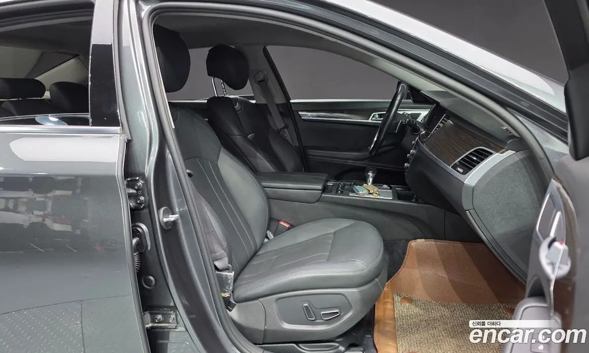 Genesis G80 2019 3.3 автомат (гидро), фото 16 Genesis G80 2019 3.3 автомат (гидро), фото 16