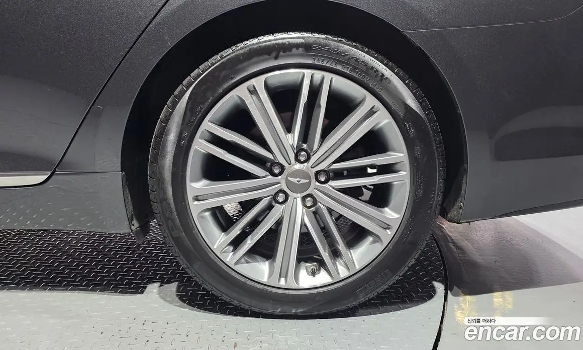 Genesis G80 2019 3.3 автомат (гидро), фото 7 Genesis G80 2019 3.3 автомат (гидро), фото 7