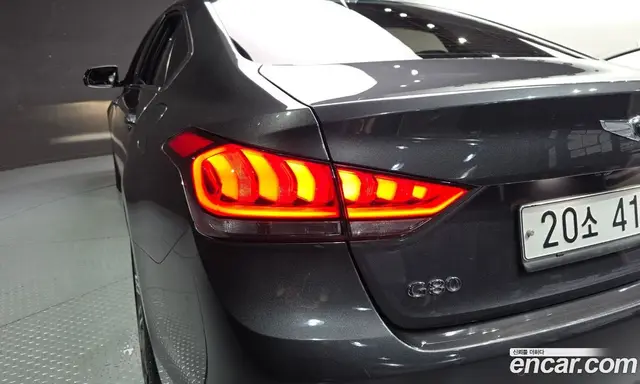 Genesis G80 2019 3.3 автомат (гидро), миниатюра 9 Genesis G80 2019 3.3 автомат (гидро), миниатюра 9
