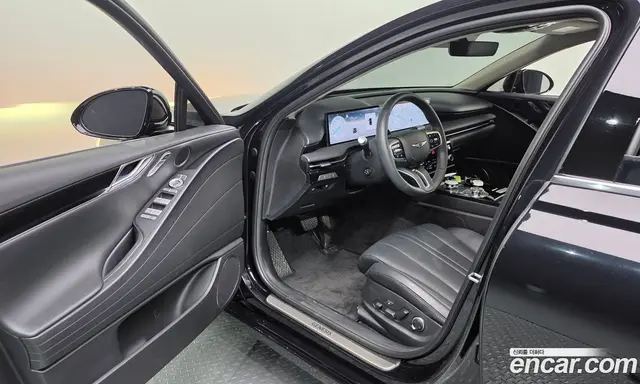 Genesis G80 2025 2.5 автомат (гидро), миниатюра 12