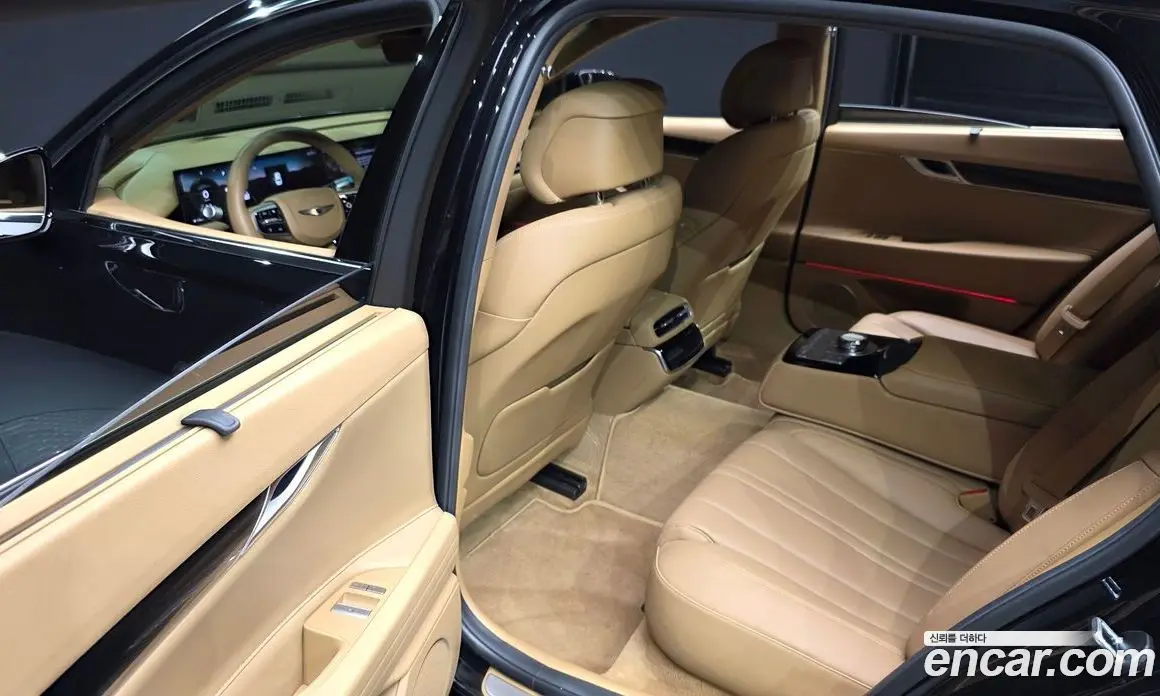 Genesis G80 2025 2.5 автомат (гидро), фото 17