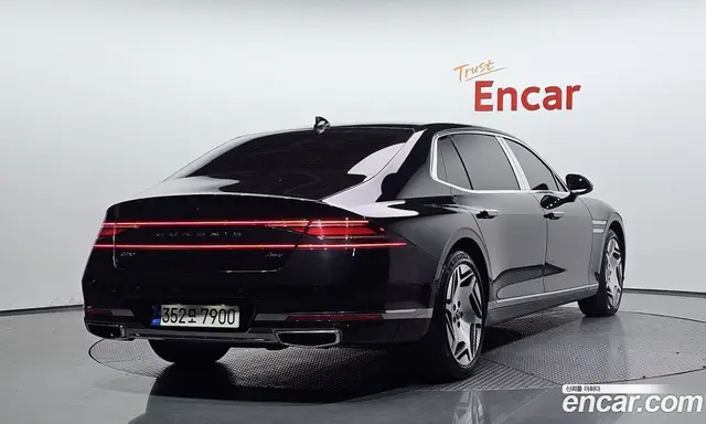 Genesis G90, 2022, 62 795 км