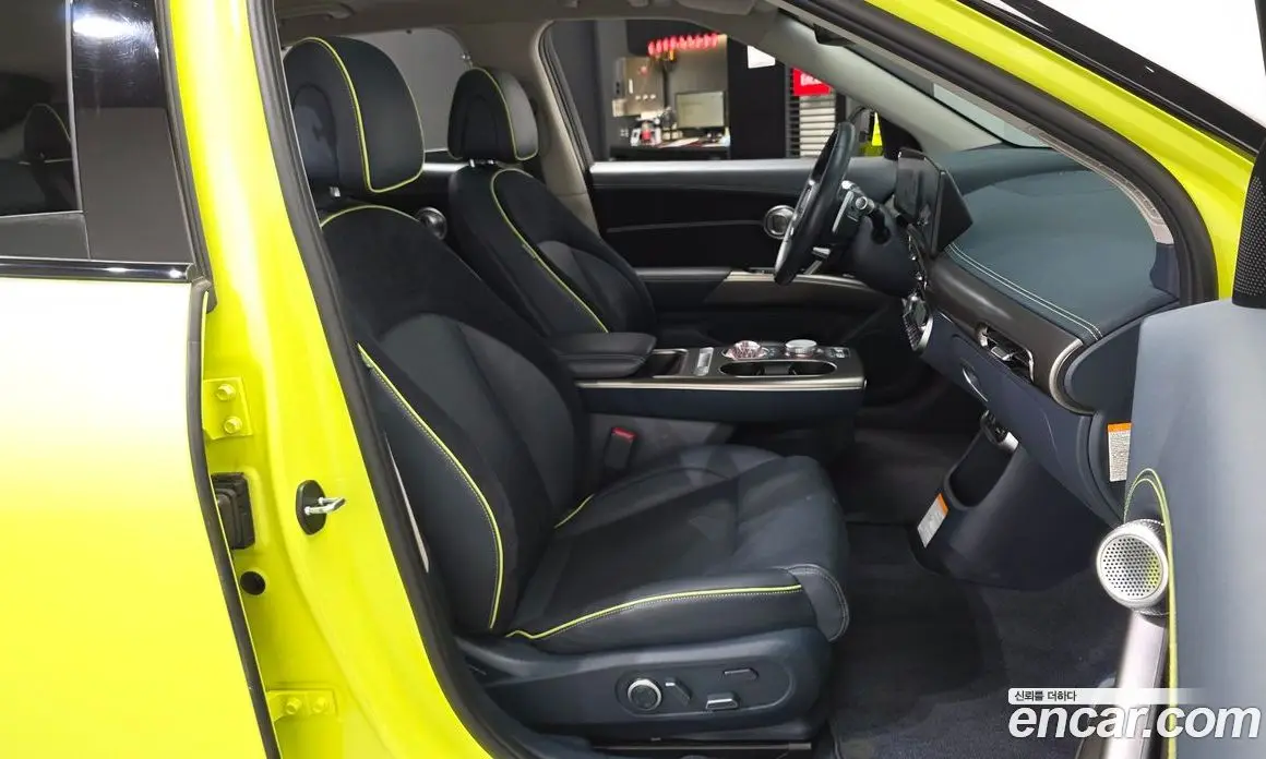 Genesis GV60 2022 0.1 автомат (гидро), фото 17 Genesis GV60 2022 0.1 автомат (гидро), фото 17