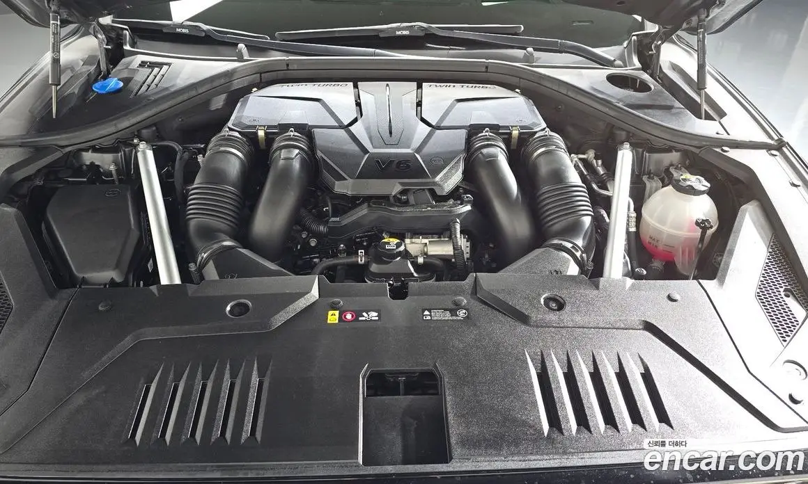 Genesis GV70 2021 3.5 автомат (гидро), фото 6 Genesis GV70 2021 3.5 автомат (гидро), фото 6
