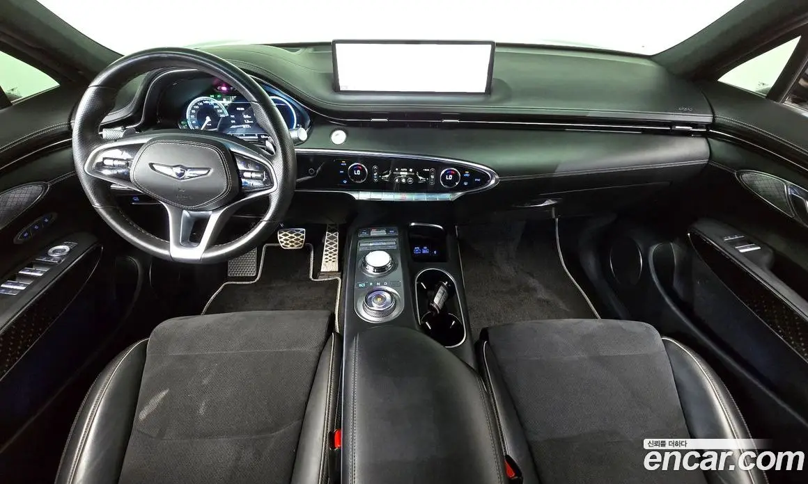 Genesis GV70 2021 3.5 автомат (гидро), фото 10 Genesis GV70 2021 3.5 автомат (гидро), фото 10