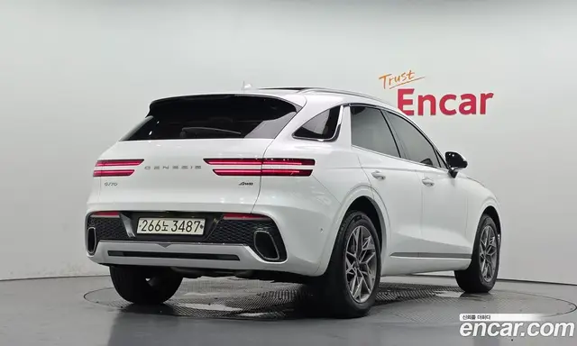 Genesis GV70 2021 2.5 автомат (гидро), миниатюра 2 Genesis GV70 2021 2.5 автомат (гидро), миниатюра 2