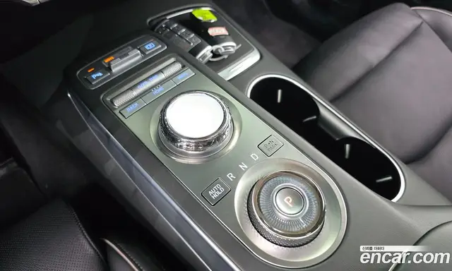 Genesis GV70 2021 2.5 автомат (гидро), миниатюра 12