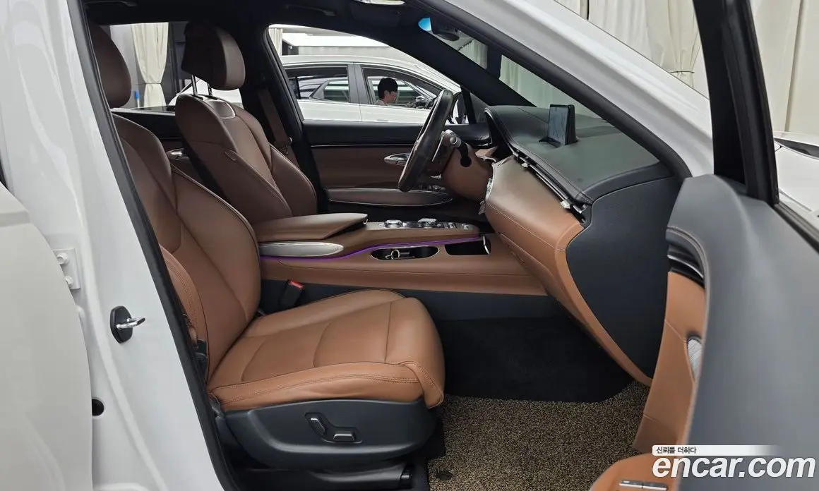 Genesis GV70 2021 2.5 автомат (гидро), фото 17