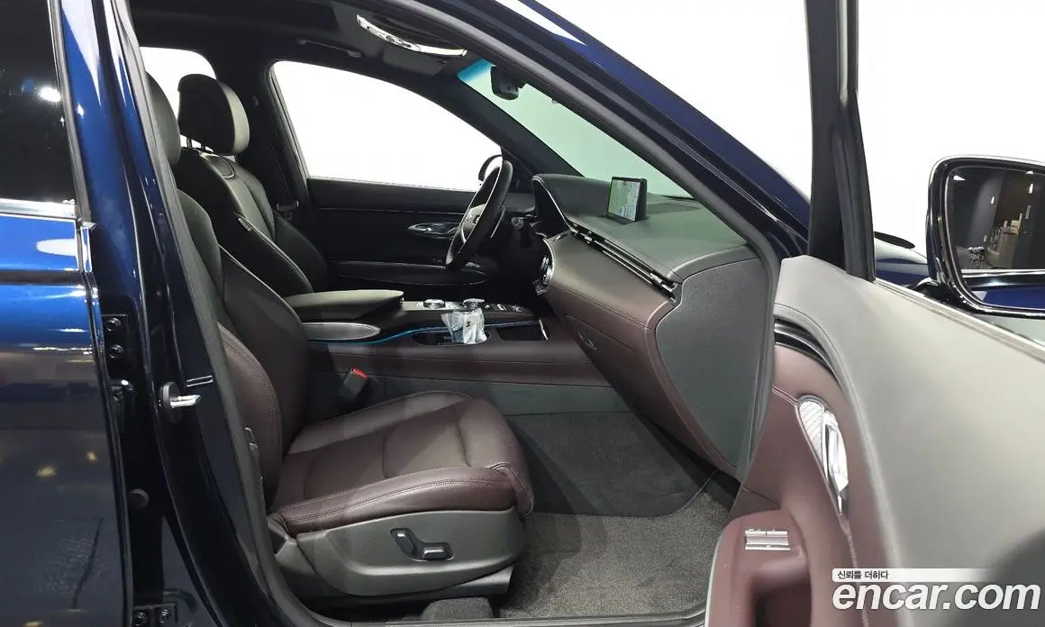 Genesis GV70 2022 2.5 автомат (гидро), фото 17
