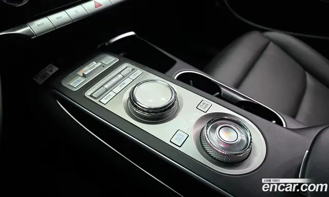 Genesis GV70 2022 2.5 автомат (гидро), миниатюра 12