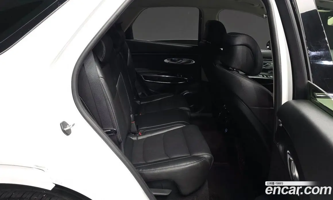 Genesis GV70 2022 2.5 автомат (гидро), фото 18