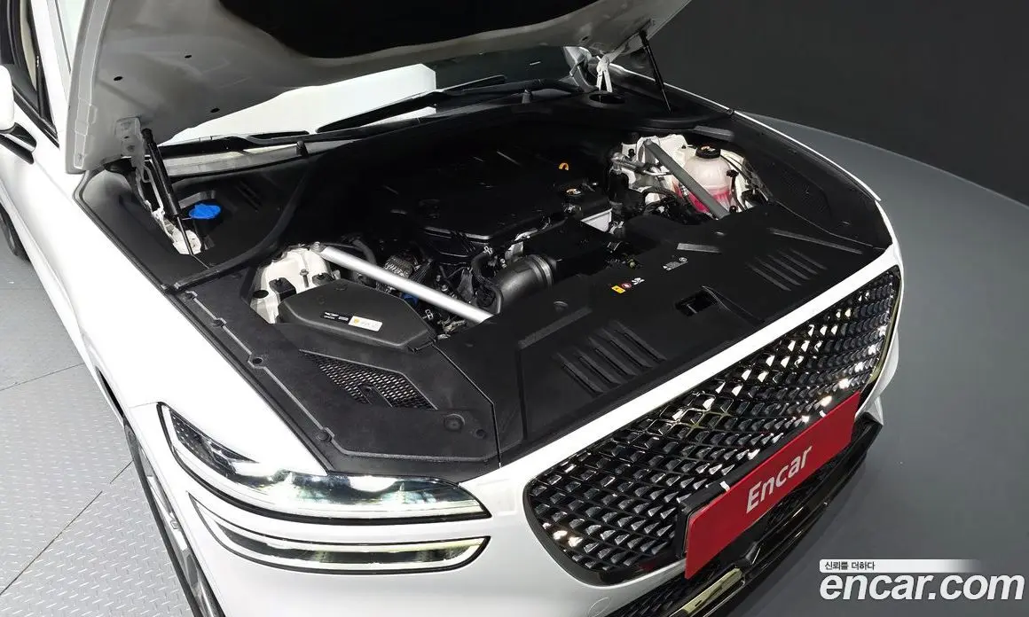 Genesis GV70 2022 2.5 автомат (гидро), фото 6