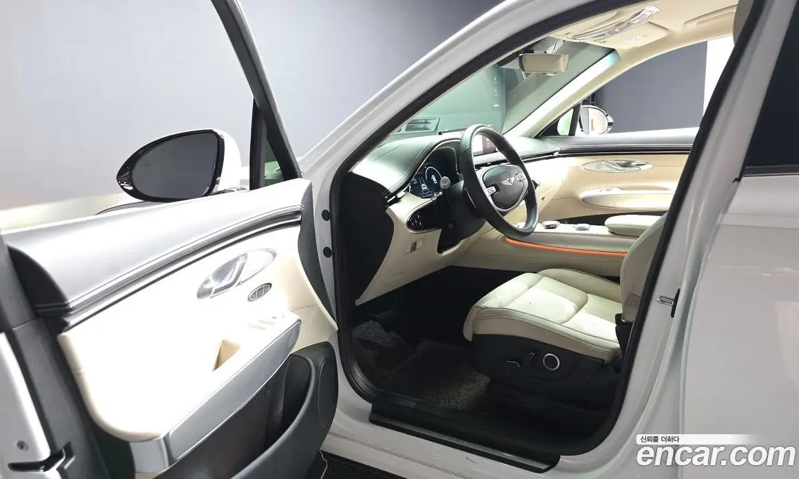 Genesis GV70 2023 2.5 автомат (гидро), фото 10