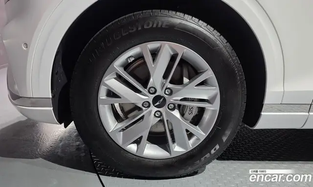 Genesis GV70 2024 2.5 автомат (гидро), миниатюра 5 Genesis GV70 2024 2.5 автомат (гидро), миниатюра 5