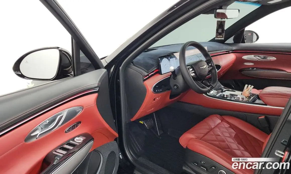 Genesis GV70 2024 2.5 автомат (гидро), фото 13