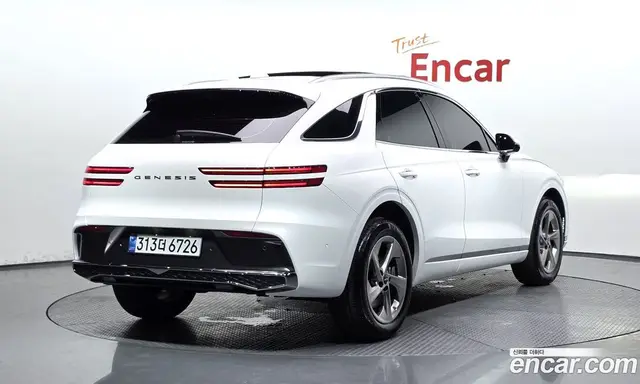 Genesis GV70, 2025, 6 681 км