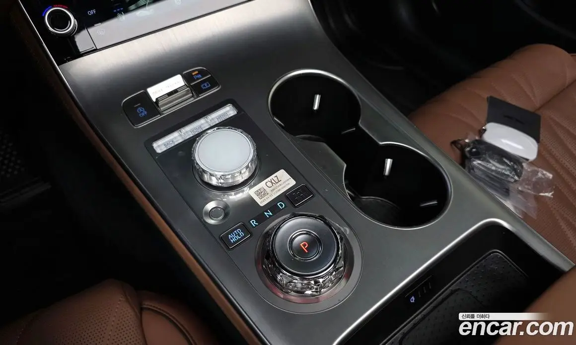 Genesis GV70 2025 2.5 автомат (гидро), фото 11 Genesis GV70 2025 2.5 автомат (гидро), фото 11