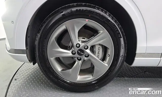 Genesis GV70 2025 2.5 автомат (гидро), миниатюра 4 Genesis GV70 2025 2.5 автомат (гидро), миниатюра 4
