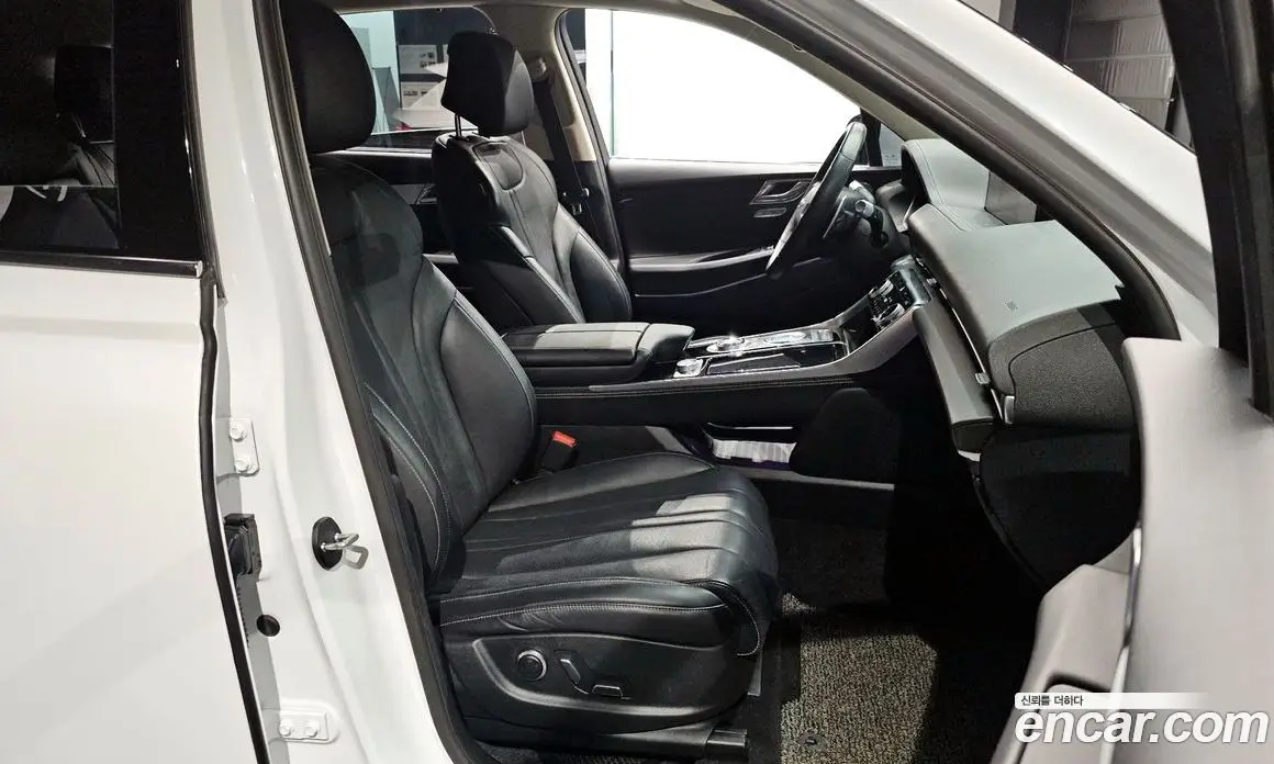 Genesis GV80 2021 3.0 автомат (гидро), фото 18