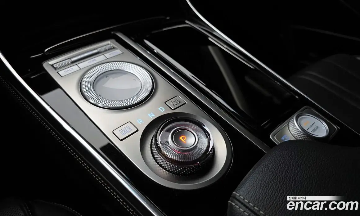 Genesis GV80 2022 2.5 автомат (гидро), фото 12 Genesis GV80 2022 2.5 автомат (гидро), фото 12