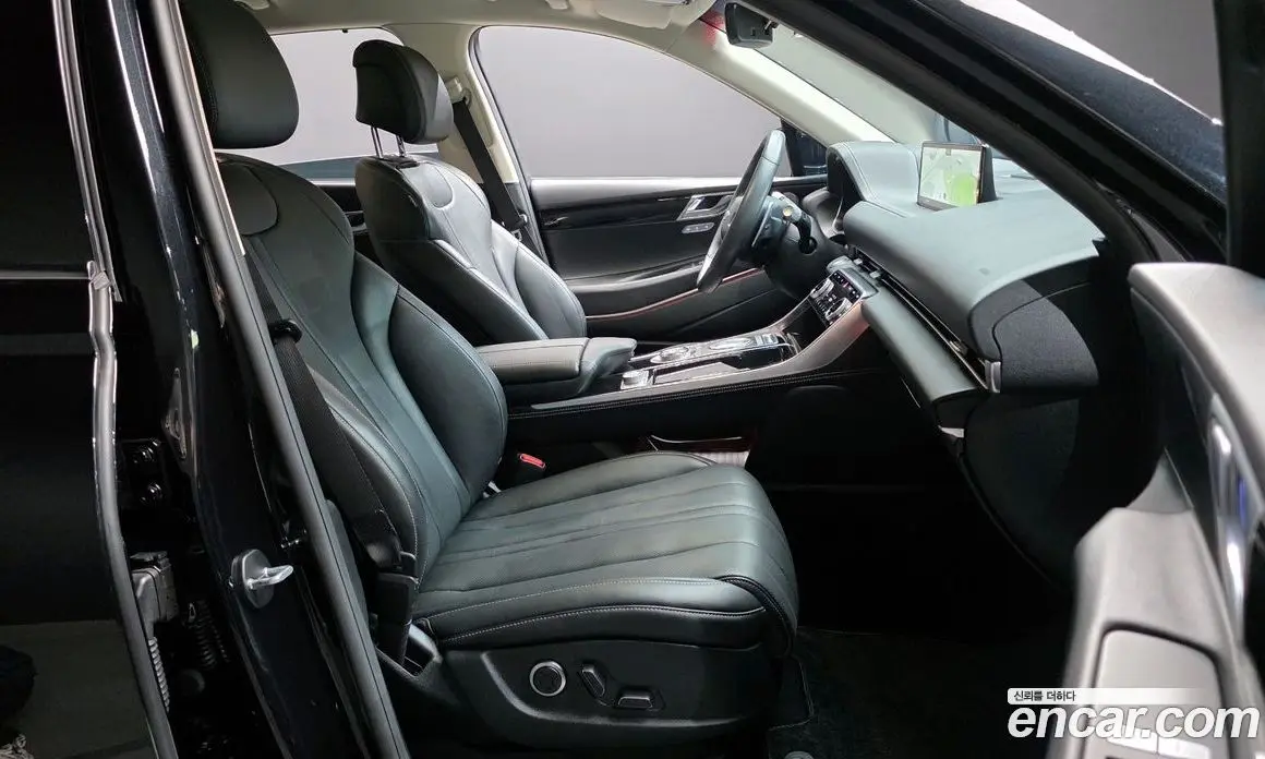 Genesis GV80 2022 2.5 автомат (гидро), фото 16 Genesis GV80 2022 2.5 автомат (гидро), фото 16