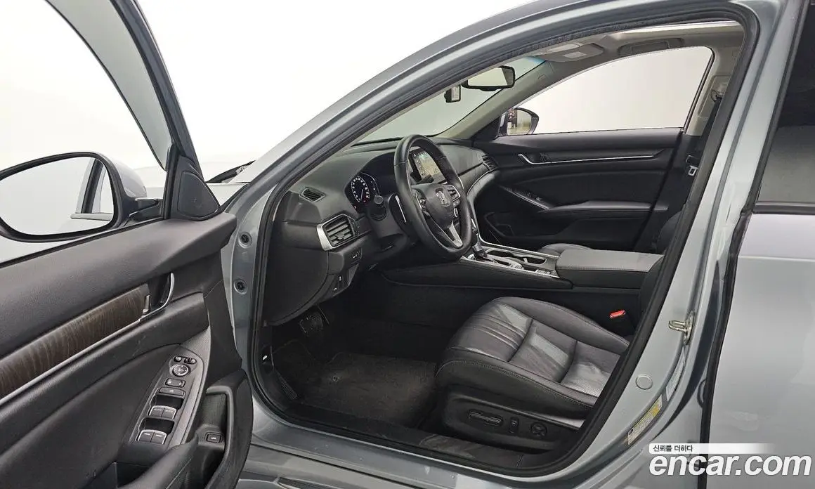 Honda Accord 2019 1.5 автомат (гидро), фото 13 Honda Accord 2019 1.5 автомат (гидро), фото 13